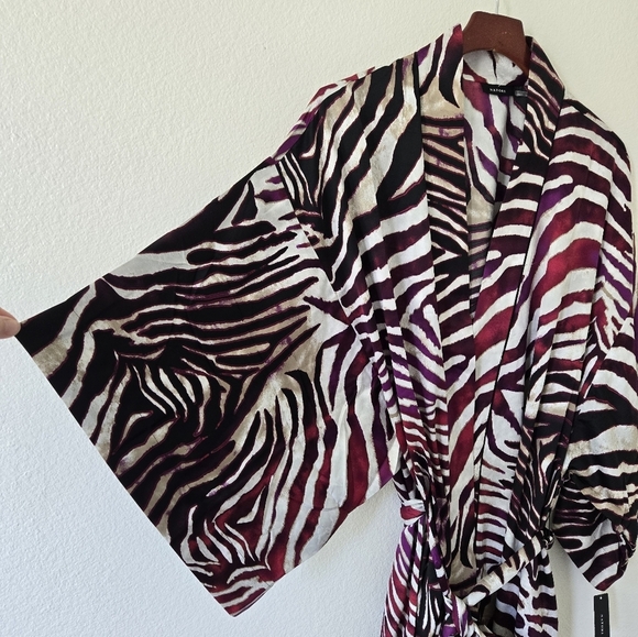 NWT NATORI Kuma Long Robe Length  52" Bathrobe Kimono Sleeve Plus Size 2X - Picture 7 of 16